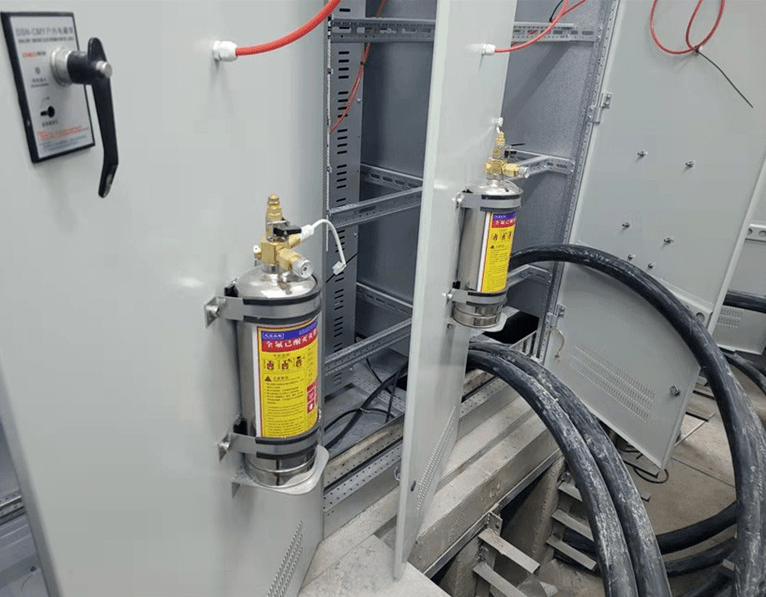 電力柜電纜溝裝備全氟己酮自動滅火裝置的實景案例效果圖樣式